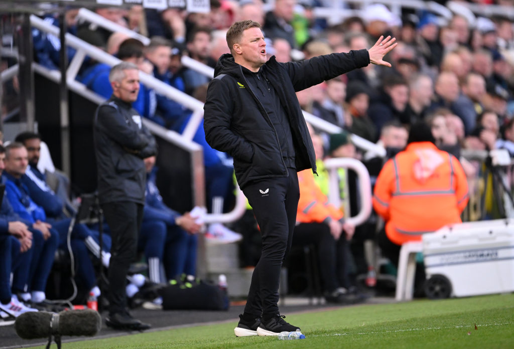 Newcastle United v Nottingham Forest - Premier League
