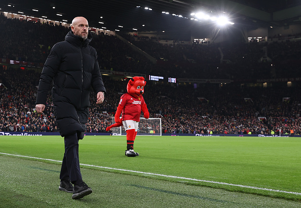 Manchester United v Aston Villa - Premier League
