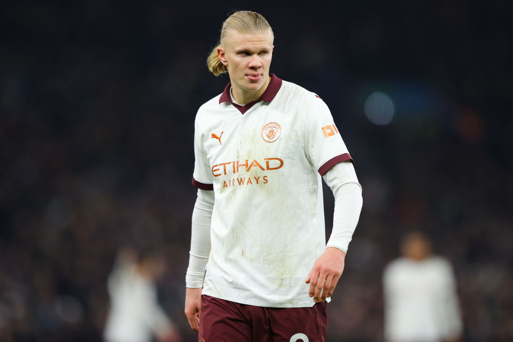 Aston Villa v Manchester City - Premier League