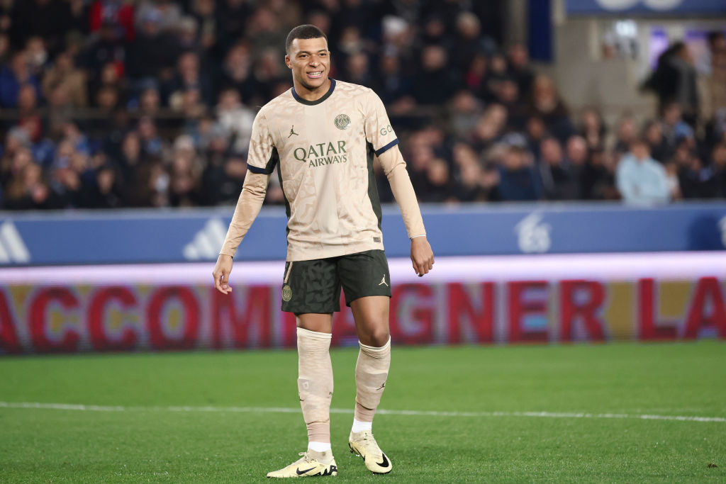 RC Strasbourg v Paris Saint-Germain - Ligue 1 Uber Eats