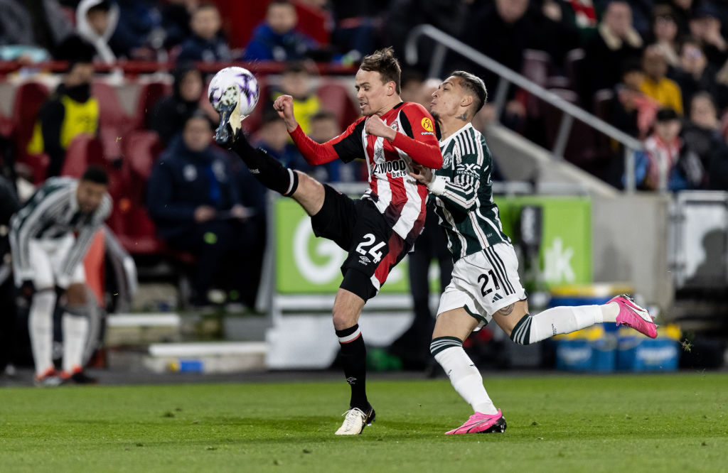 Brentford FC v Manchester United - Premier League