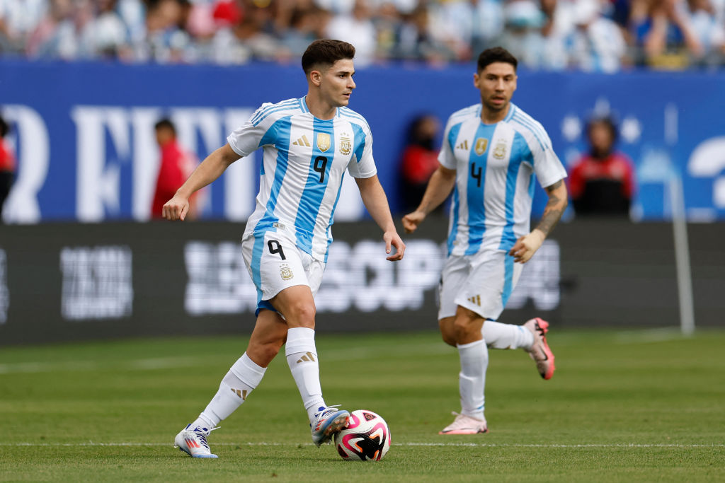 FBL-FRIENDLY-ARG-ECU