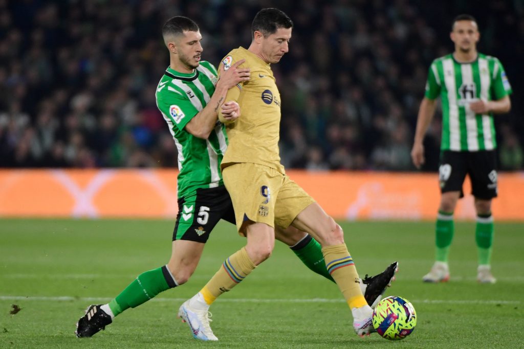 FBL-ESP-LIGA-REAL BETIS-BARCELONA