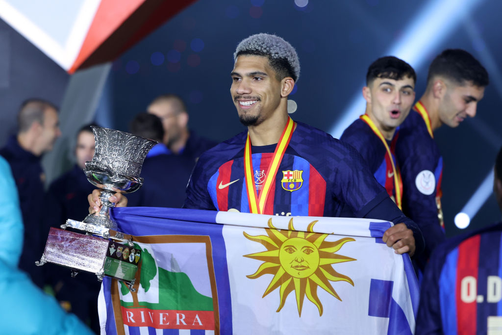 Real Madrid v FC Barcelona - Super Copa de España