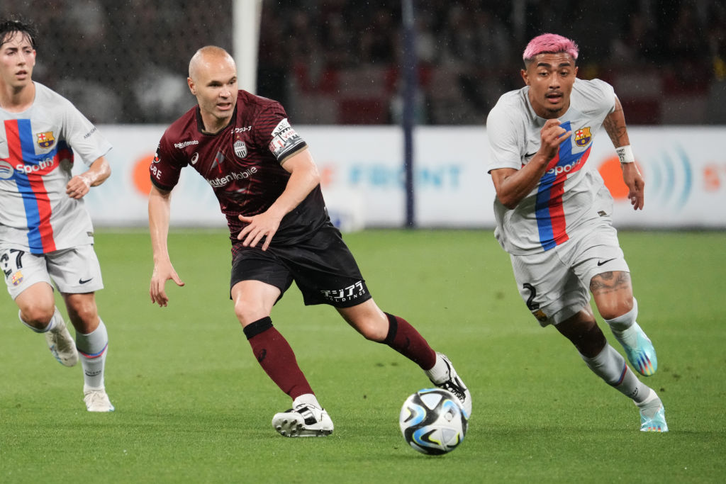 Vissel Kobe v Barcelona - Pre-Season Friendly