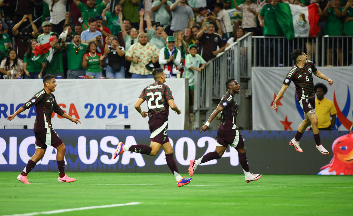 Photo by ARIC BECKER/AFP via Getty Images