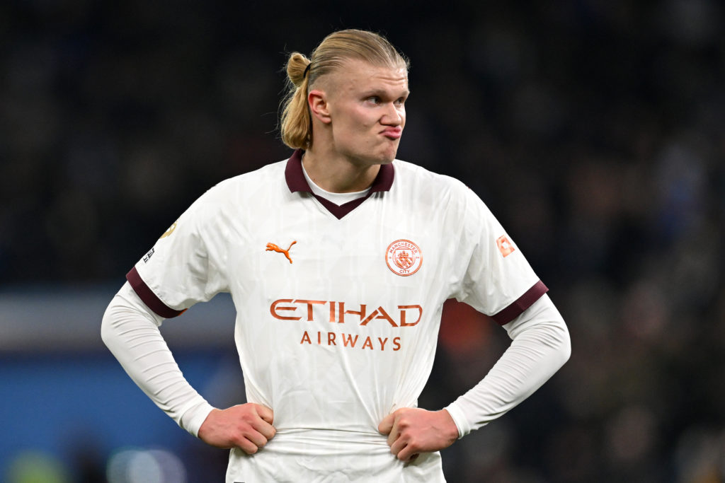 Aston Villa v Manchester City - Premier League